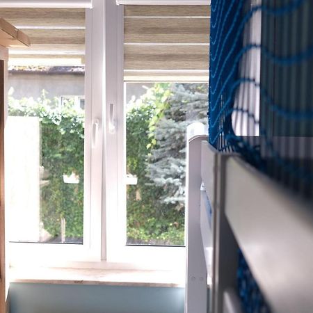 Mieszkanie Z Ogrodkiem Vratislav Exteriér fotografie